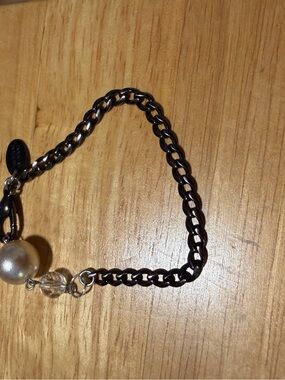 Erickson Beamon Black Chain Bracelet with Pearl and Clear Crystal